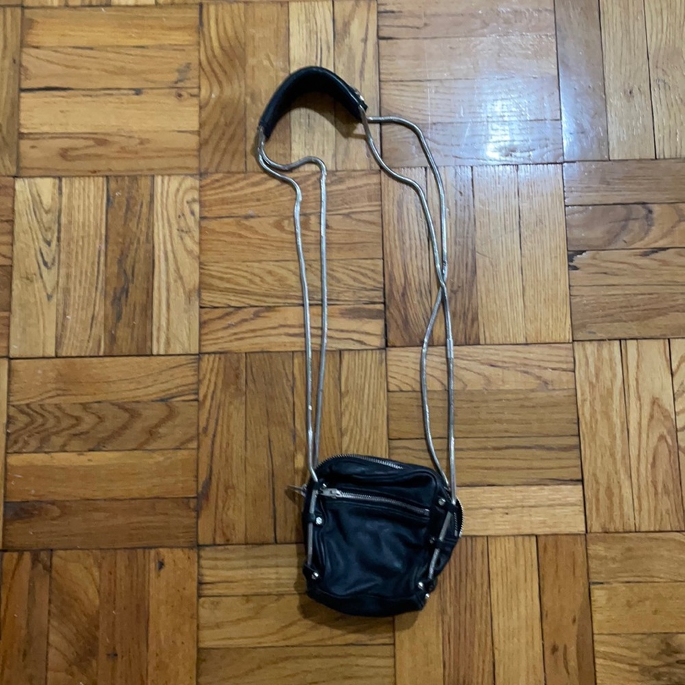 Alexander want cross body bag in black
